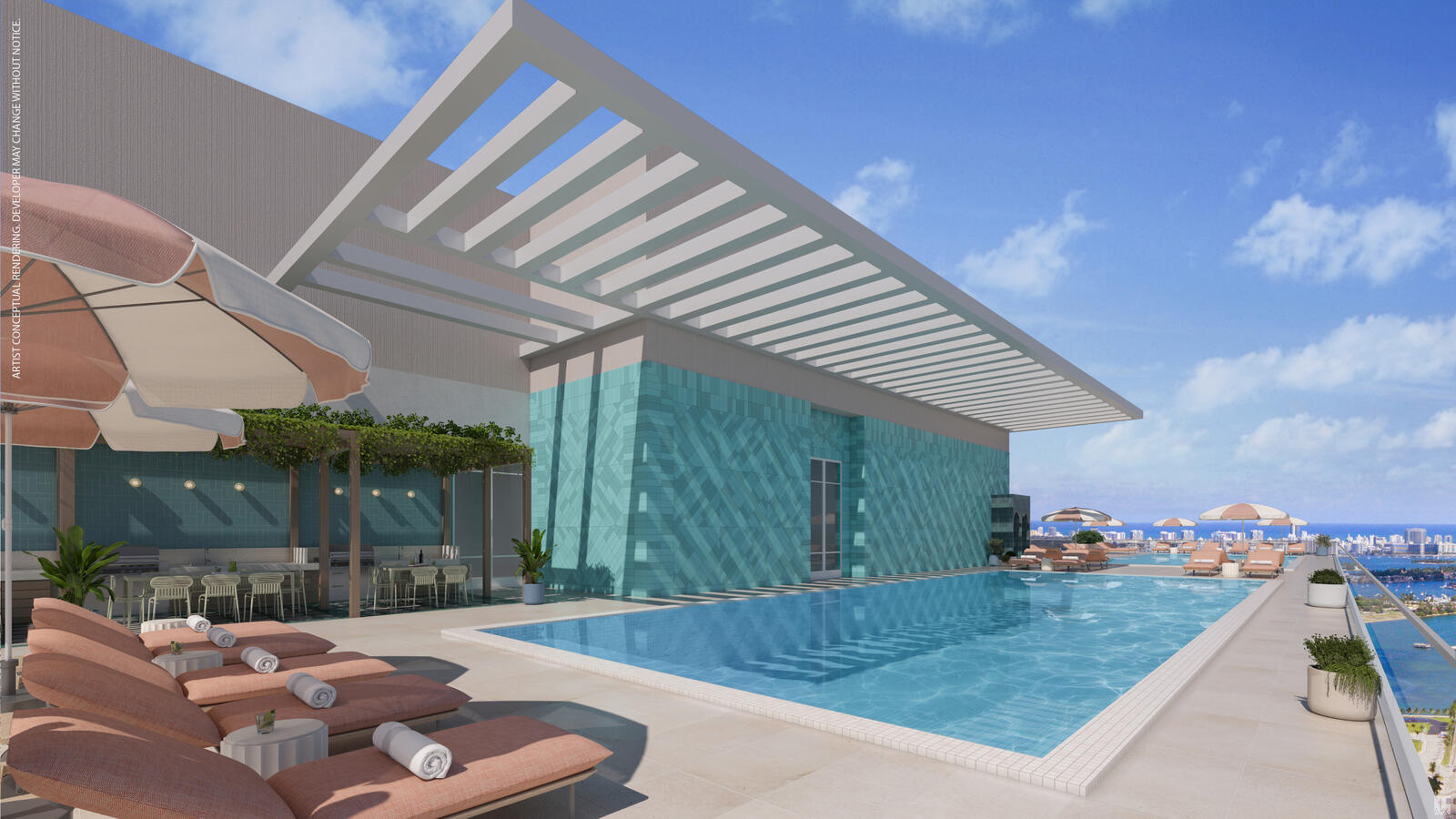 Amplia piscina de estilo resort en la azotea